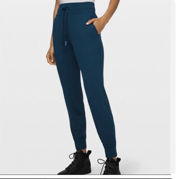 Ready to Rulu Pant 29” NWOT Night Diver size 8 - Picture 6 of 12